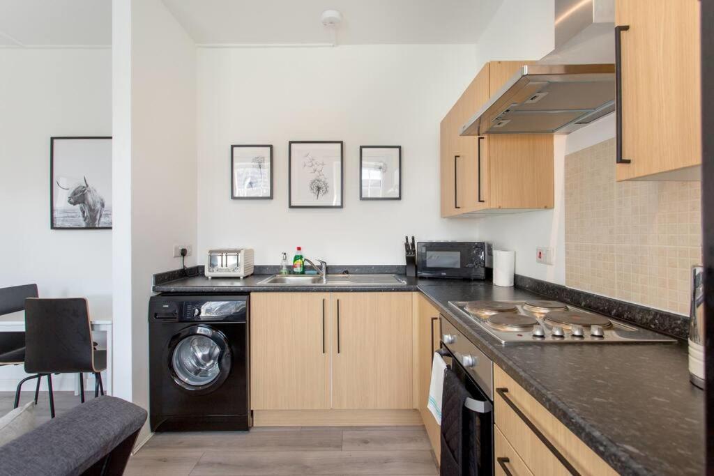 Modern & Bright 1 Bed For 4 Close To City Centre! Эдинбург Экстерьер фото